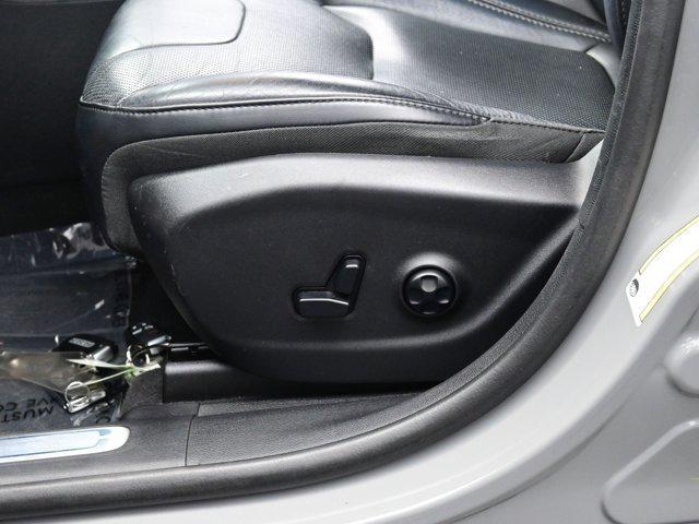 used 2019 Jeep Cherokee car, priced at $18,790