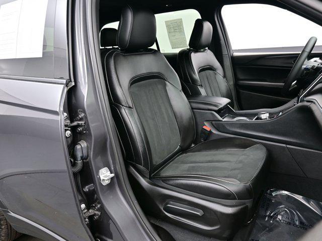 used 2024 Jeep Grand Cherokee car, priced at $33,990