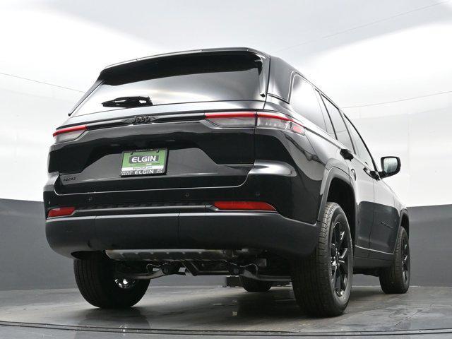 new 2025 Jeep Grand Cherokee car, priced at $41,641