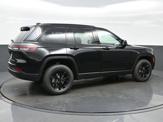 new 2025 Jeep Grand Cherokee car, priced at $41,641