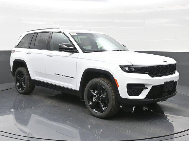 new 2025 Jeep Grand Cherokee car, priced at $42,336