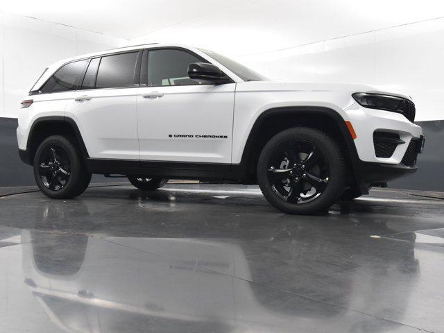 new 2024 Jeep Grand Cherokee car, priced at $38,816