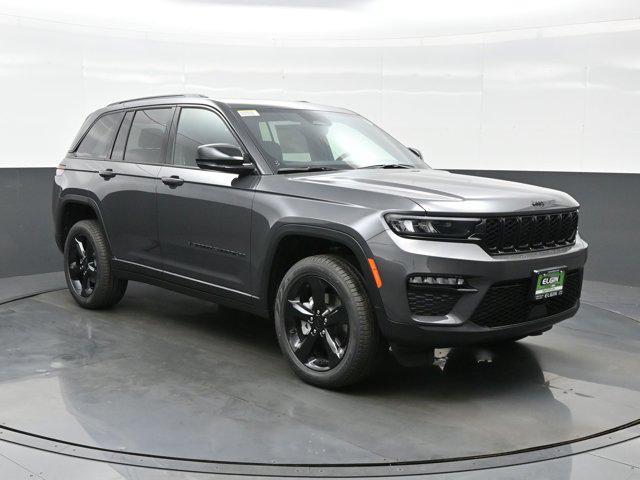 new 2025 Jeep Grand Cherokee car, priced at $43,841