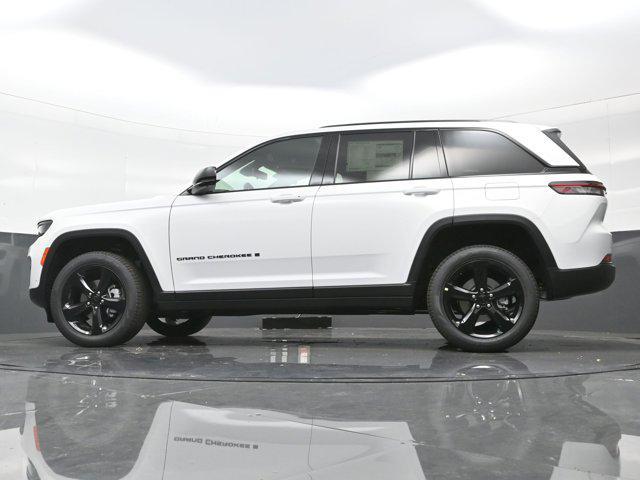 new 2025 Jeep Grand Cherokee car, priced at $49,364