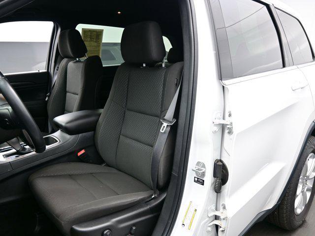 used 2022 Jeep Grand Cherokee car, priced at $24,590