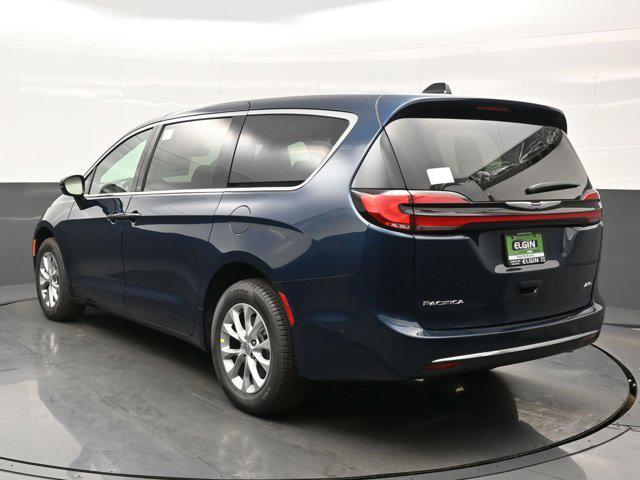 new 2025 Chrysler Pacifica car, priced at $46,619