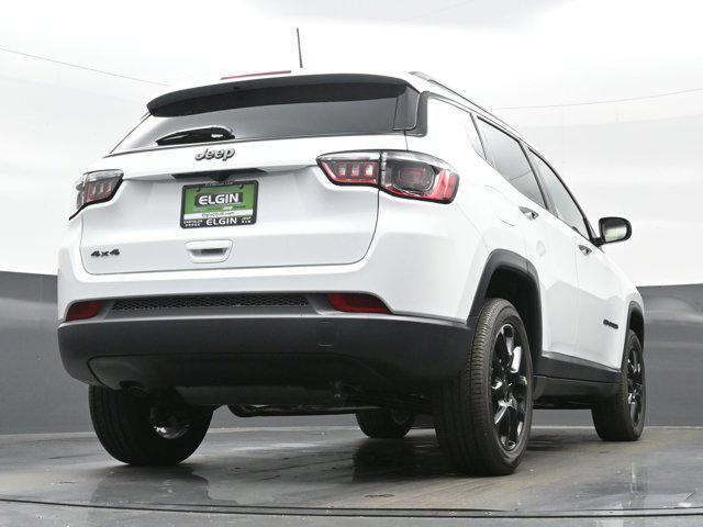 new 2025 Jeep Compass car, priced at $33,019