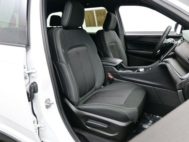 used 2025 Jeep Grand Cherokee car, priced at $33,990