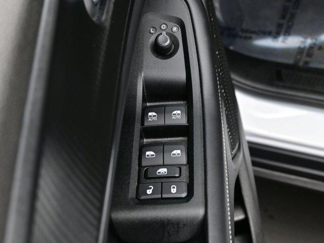 used 2025 Jeep Grand Cherokee car, priced at $33,990