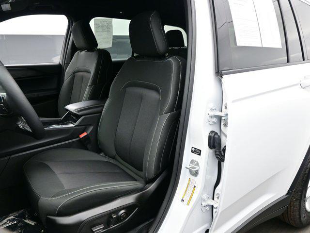 used 2025 Jeep Grand Cherokee car, priced at $33,990