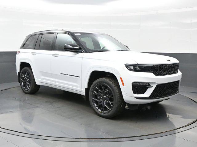 new 2025 Jeep Grand Cherokee car, priced at $58,524