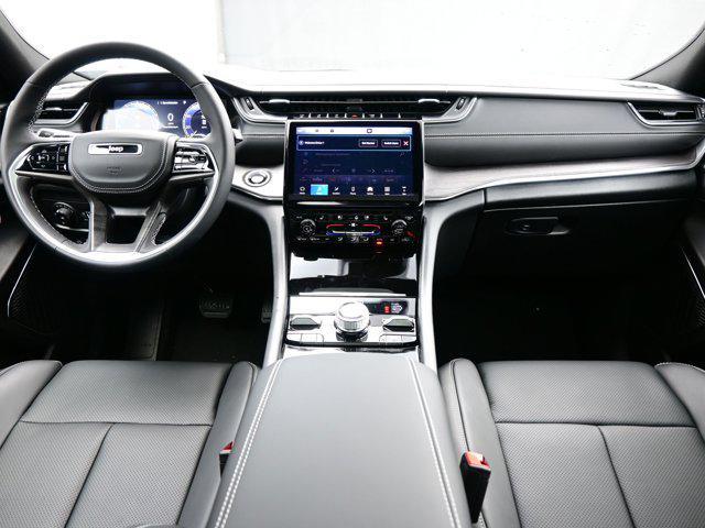 new 2025 Jeep Grand Cherokee car, priced at $55,105