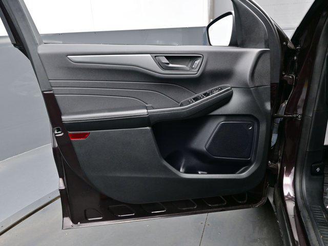 used 2023 Ford Escape car, priced at $24,990