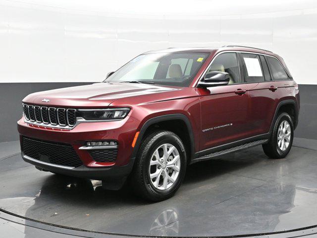 used 2024 Jeep Grand Cherokee car, priced at $41,590