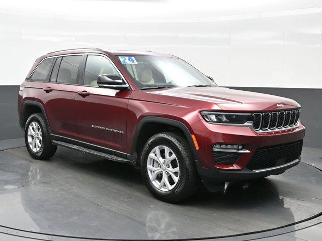 used 2024 Jeep Grand Cherokee car, priced at $41,590