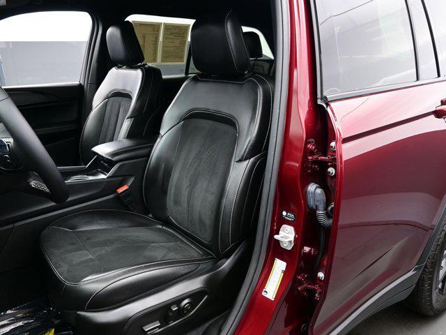used 2024 Jeep Grand Cherokee car, priced at $33,990