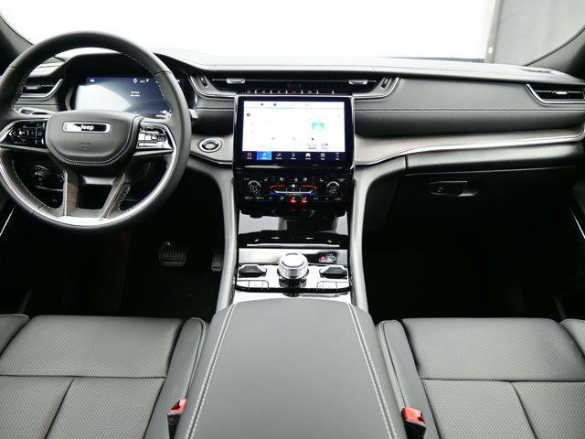 new 2025 Jeep Grand Cherokee car, priced at $55,105