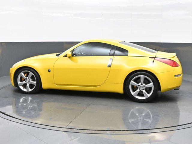 used 2005 Nissan 350Z car, priced at $13,890