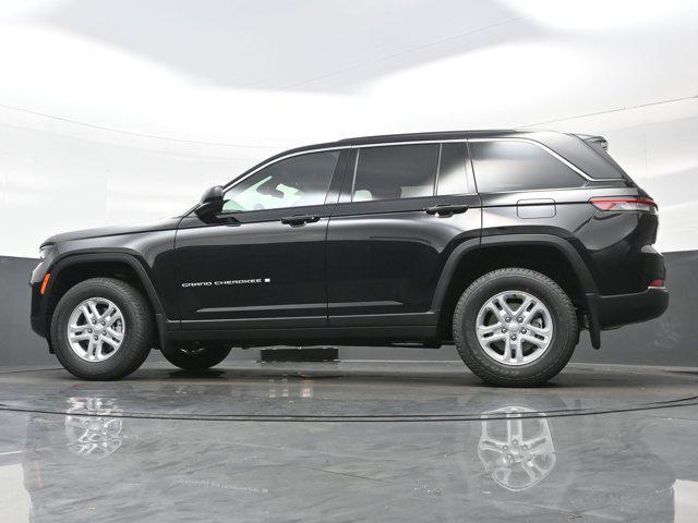 new 2025 Jeep Grand Cherokee car, priced at $34,630
