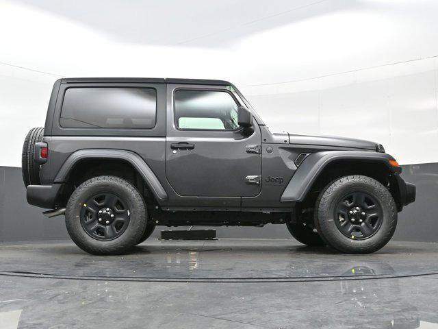 new 2025 Jeep Wrangler car, priced at $32,611