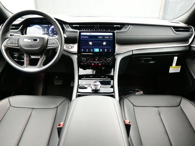 new 2025 Jeep Grand Cherokee L car, priced at $47,016