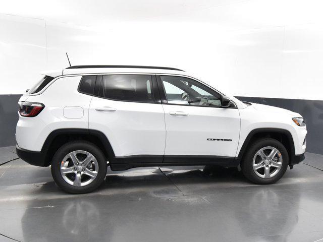 new 2024 Jeep Compass car, priced at $28,557