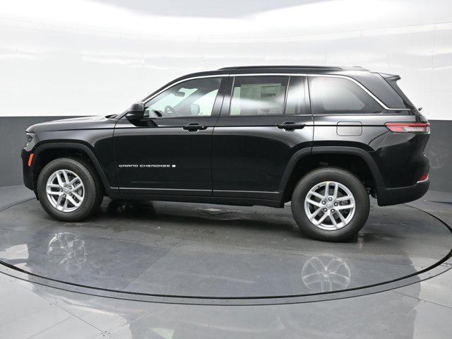 new 2025 Jeep Grand Cherokee car, priced at $36,890