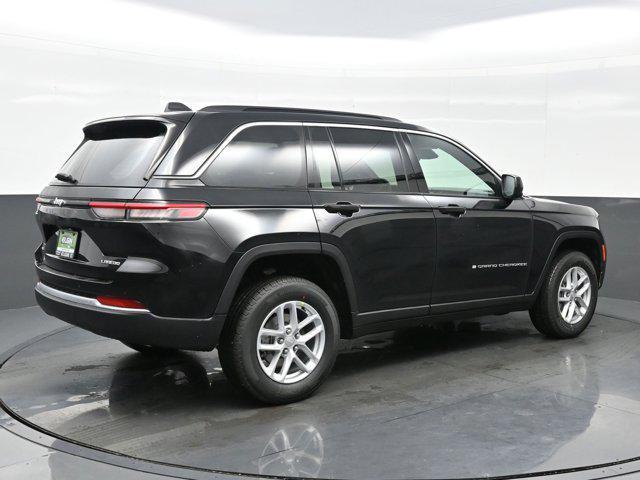 new 2025 Jeep Grand Cherokee car, priced at $36,890