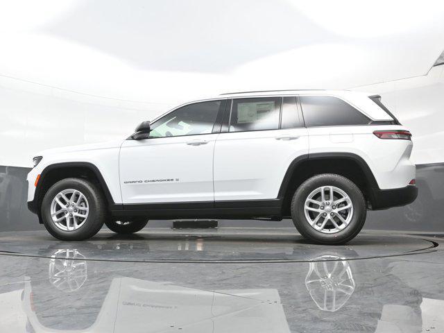 new 2025 Jeep Grand Cherokee car, priced at $32,512