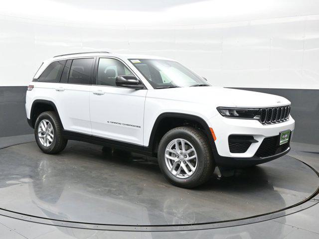 new 2025 Jeep Grand Cherokee car, priced at $32,512