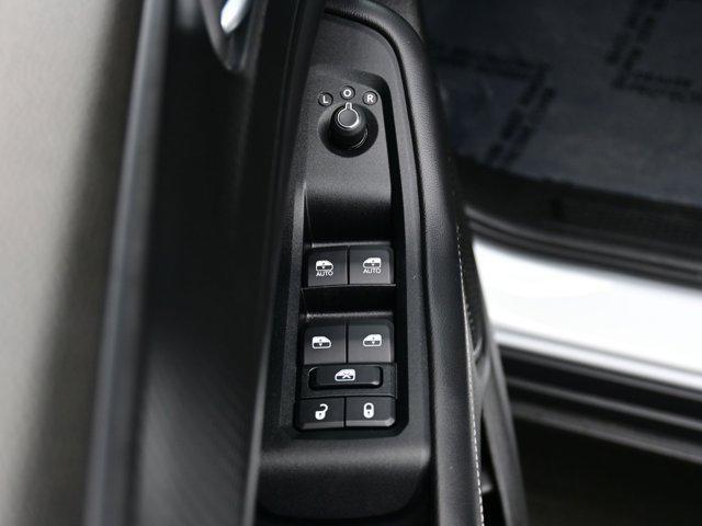 used 2023 Jeep Grand Cherokee car, priced at $34,990