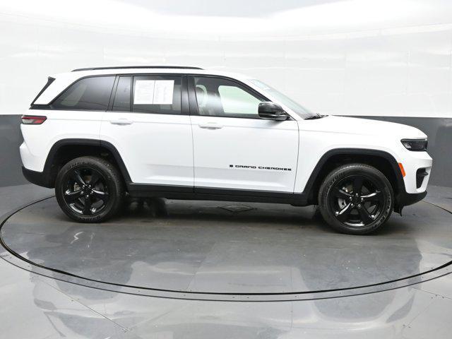 used 2023 Jeep Grand Cherokee car, priced at $34,990