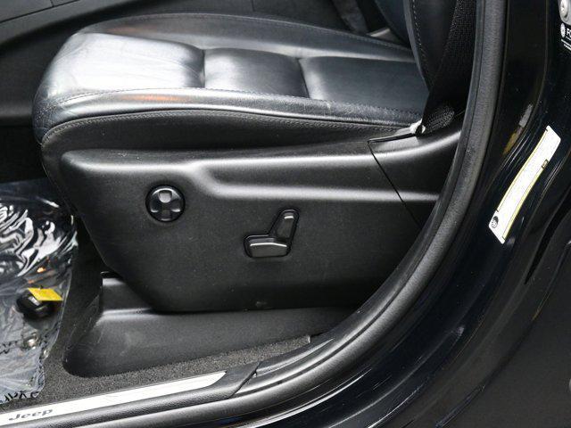 used 2022 Jeep Grand Cherokee car, priced at $24,990