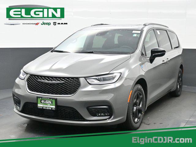 new 2025 Chrysler Pacifica Hybrid car, priced at $50,862