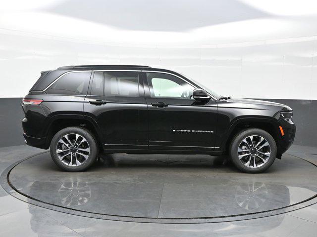 new 2025 Jeep Grand Cherokee car, priced at $51,355
