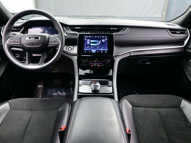 used 2024 Jeep Grand Cherokee car, priced at $32,490