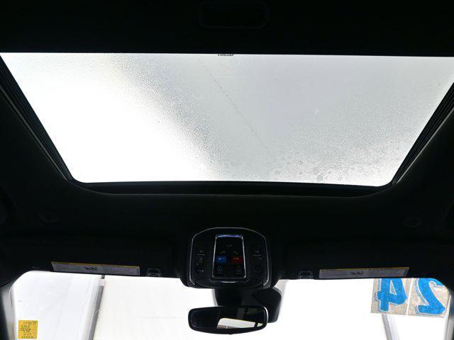 used 2024 Jeep Grand Cherokee car, priced at $32,490