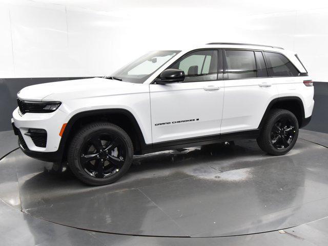 new 2024 Jeep Grand Cherokee car, priced at $44,804