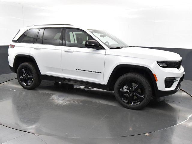 new 2024 Jeep Grand Cherokee car, priced at $44,804