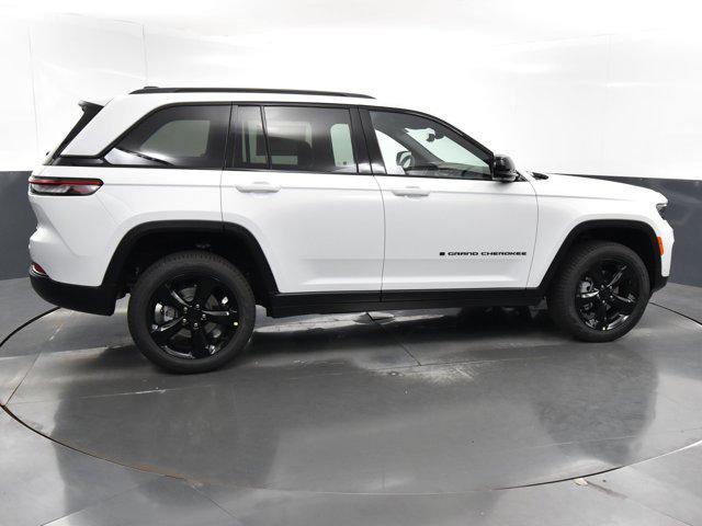 new 2024 Jeep Grand Cherokee car, priced at $44,804