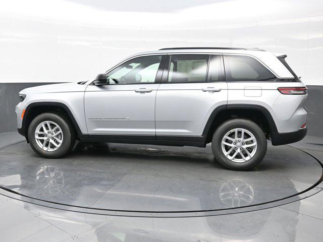 new 2025 Jeep Grand Cherokee car, priced at $36,890