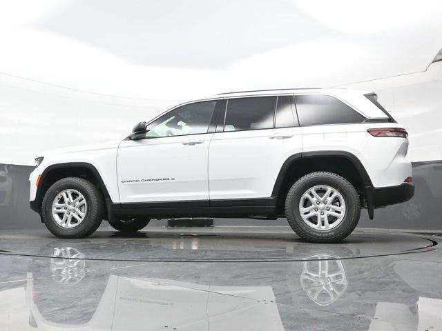 new 2025 Jeep Grand Cherokee car, priced at $33,094