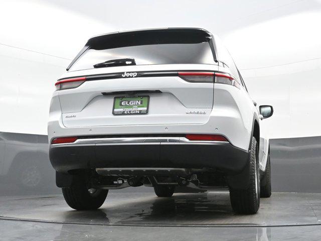 new 2025 Jeep Grand Cherokee car, priced at $33,094