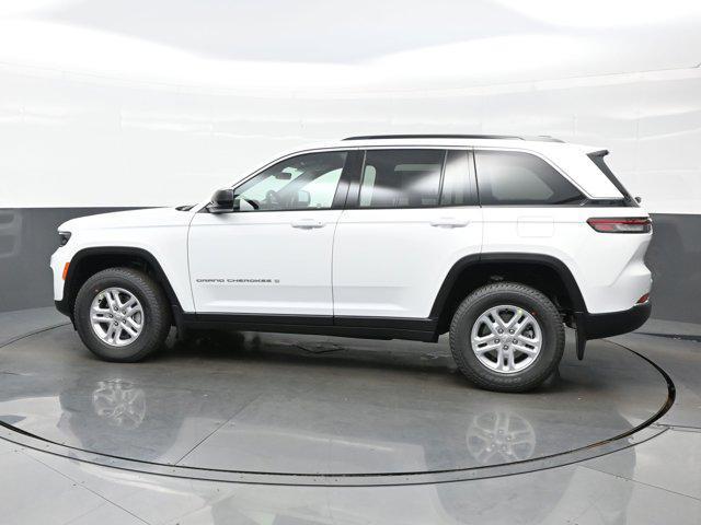 new 2025 Jeep Grand Cherokee car, priced at $33,094