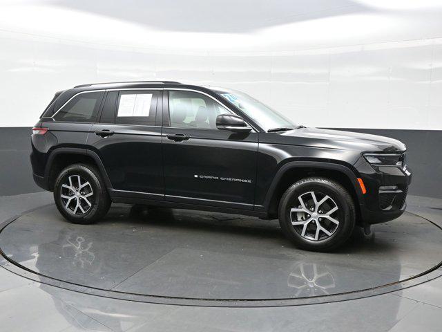 used 2024 Jeep Grand Cherokee car, priced at $36,990
