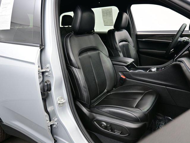 used 2024 Jeep Grand Cherokee car, priced at $37,990