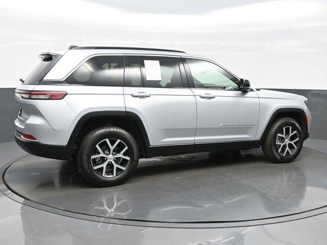 used 2024 Jeep Grand Cherokee car, priced at $37,990