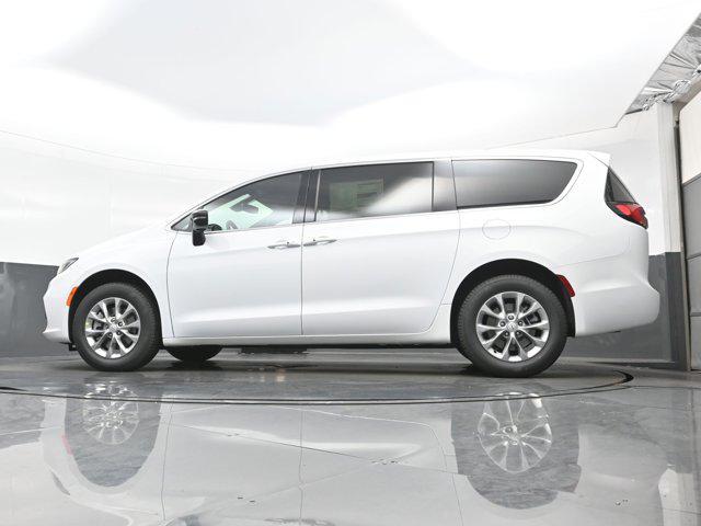 new 2026 Chrysler Pacifica car, priced at $48,860