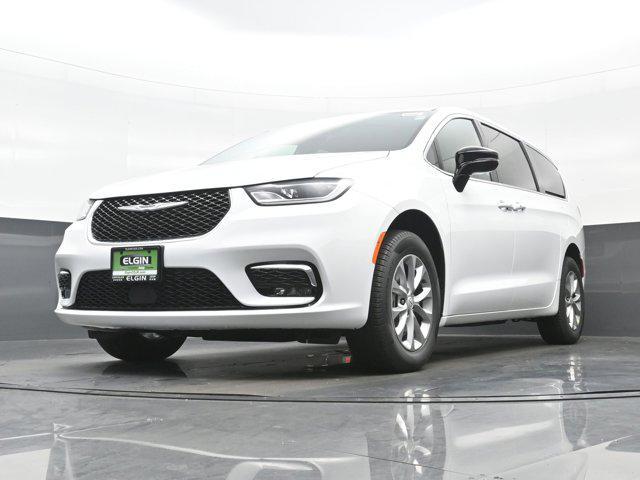 new 2026 Chrysler Pacifica car, priced at $48,860