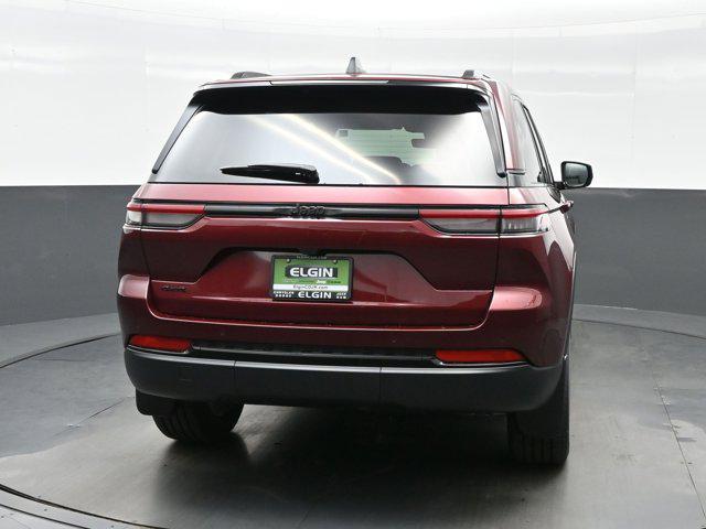 new 2025 Jeep Grand Cherokee car, priced at $40,725